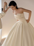 Vintage Ball Gown Strapless Neckline White Satin Wedding Dress HZ1024