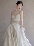 Vintage Ball Gown Strapless Lace White Wedding Dresses HZ1024