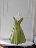 Simple A Line Straps Green Short Satin Homecoming Dresses 18th Birthday Outfit HZ1024