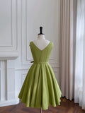 Simple A Line Straps Green Short Satin Homecoming Dresses 18th Birthday Outfit HZ1024