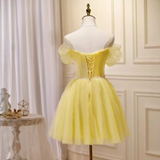 Elegant A Line Yellow Birthday Outfits Tulle Short Sleeves Homecoming Dresses HZ1024