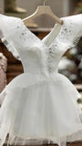 Vintage A line V Neckline White Tulle Birthday Outfits Homecoming Dress HZ1024