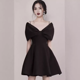 Sexy A line Spaghetti Straps Black Satin Birthday Outfit Homecoming Dresses HZ1024