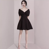 Sexy A line Spaghetti Straps Black Satin Birthday Outfit Homecoming Dresses HZ1024