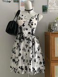 Princess Spaghetti Strap Sweetheart Neck Lace Black Floral A-Line Homecoming Dress HZ1022